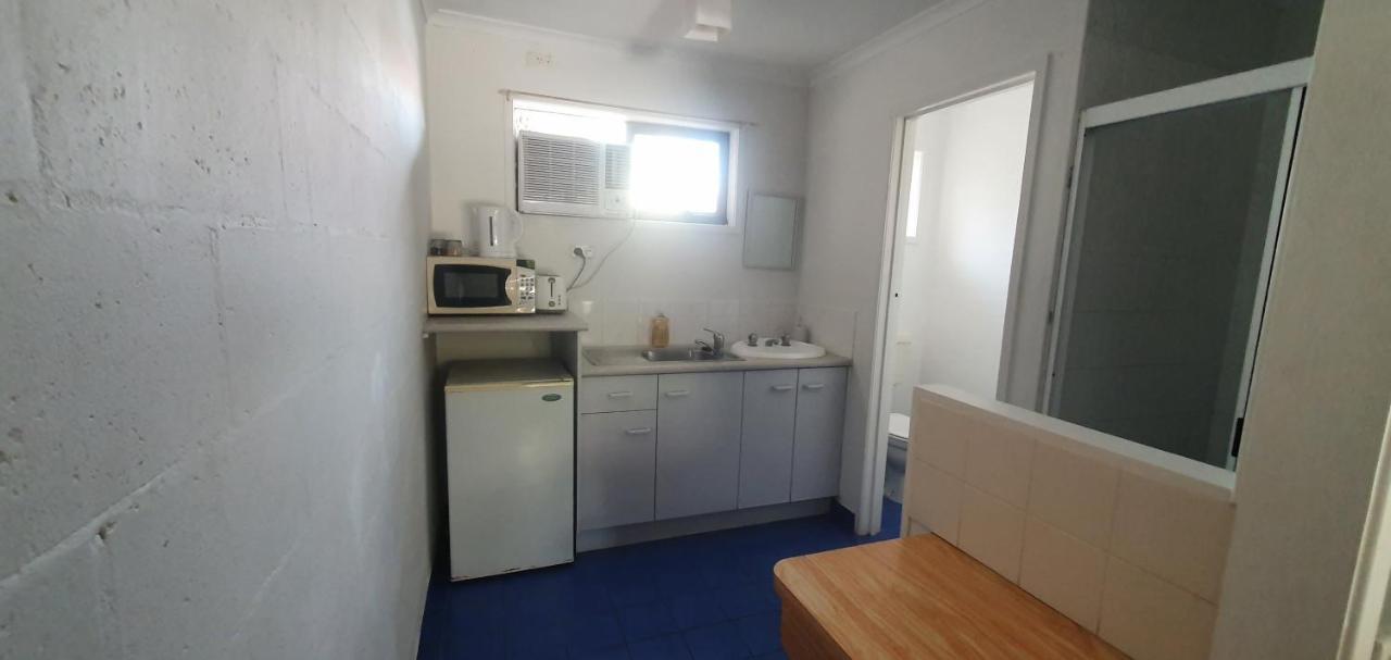 Bargara Motor Inn - Pet Friendly Dış mekan fotoğraf