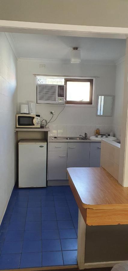 Bargara Motor Inn - Pet Friendly Dış mekan fotoğraf