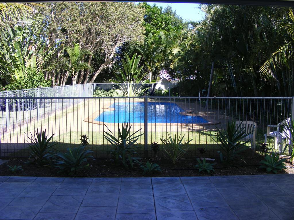 Bargara Motor Inn - Pet Friendly Dış mekan fotoğraf